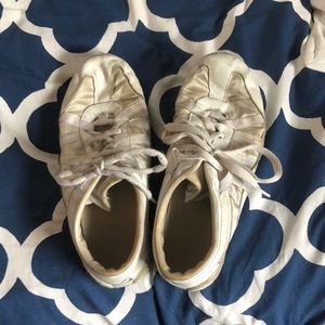 Nfinity Evolution Cheer Shoes!!